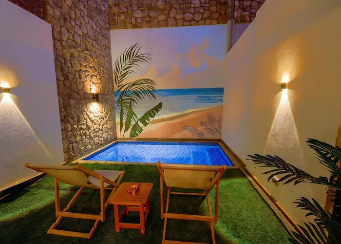 1 Bedroom Duplex With A Private Heated Pool Daire