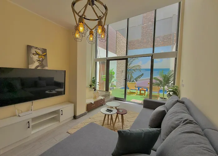 1 Bedroom Duplex With A Private Heated Pool Daire