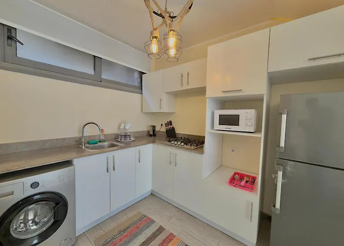 1 Bedroom Duplex With A Private Heated Pool Daire Hurgada